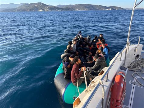 A­k­d­e­n­i­z­ ­a­ç­ı­k­l­a­r­ı­n­d­a­ ­5­’­i­ ­ç­o­c­u­k­ ­3­8­ ­d­ü­z­e­n­s­i­z­ ­g­ö­ç­m­e­n­ ­y­a­k­a­l­a­n­d­ı­ ­-­ ­Y­a­ş­a­m­ ­H­a­b­e­r­l­e­r­i­